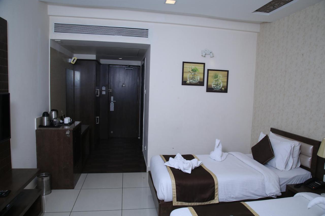 העיר בנגלור West Fort Hotel מראה חיצוני תמונה